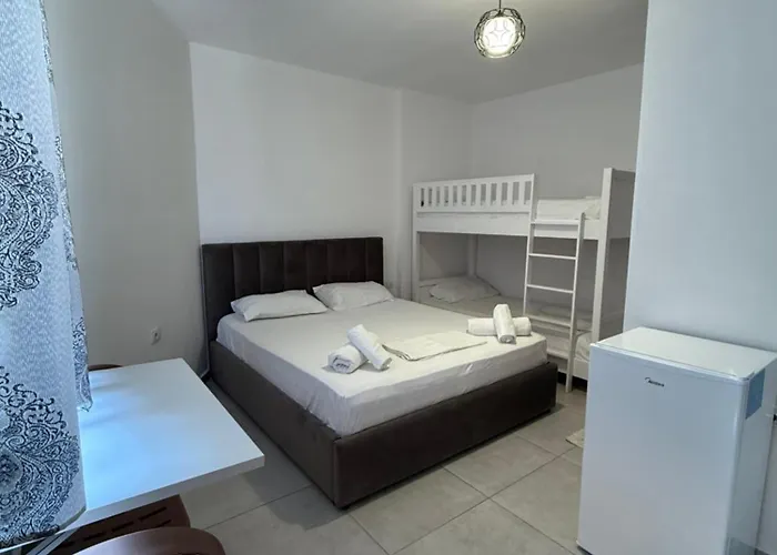 Kloen Gasthof Vlorë